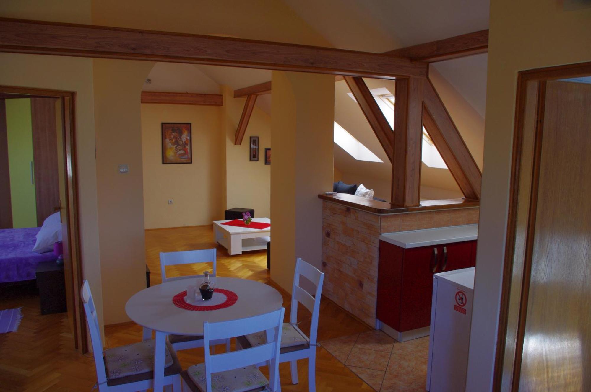Apartment Tomy Slunj Rom bilde